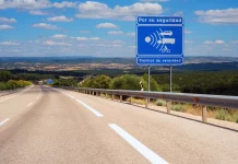 Cuando la DGT pensó en salvar tu matrimonio a la hora de instalar sus radares de velocidad