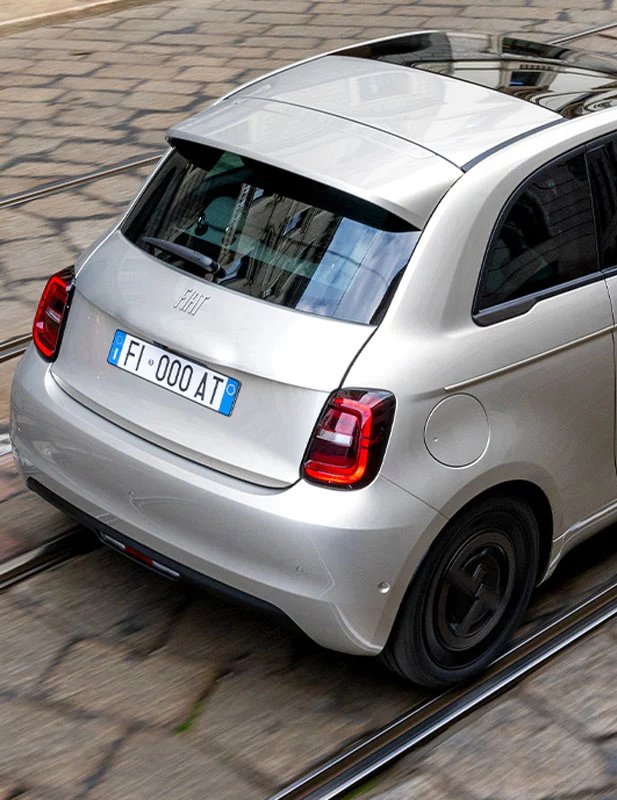 FIAT 500E ARMANI COLLECTORS EDITION 8 Motor16