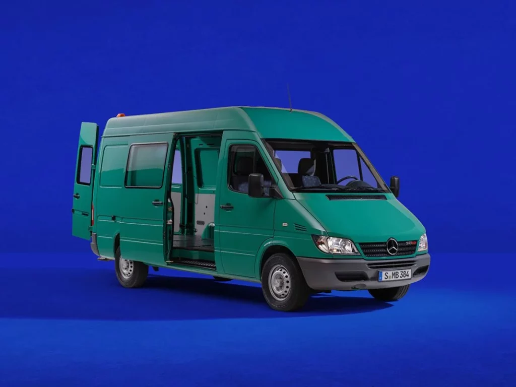 Mercedes Sprinter 30 aniversario 12 Motor16