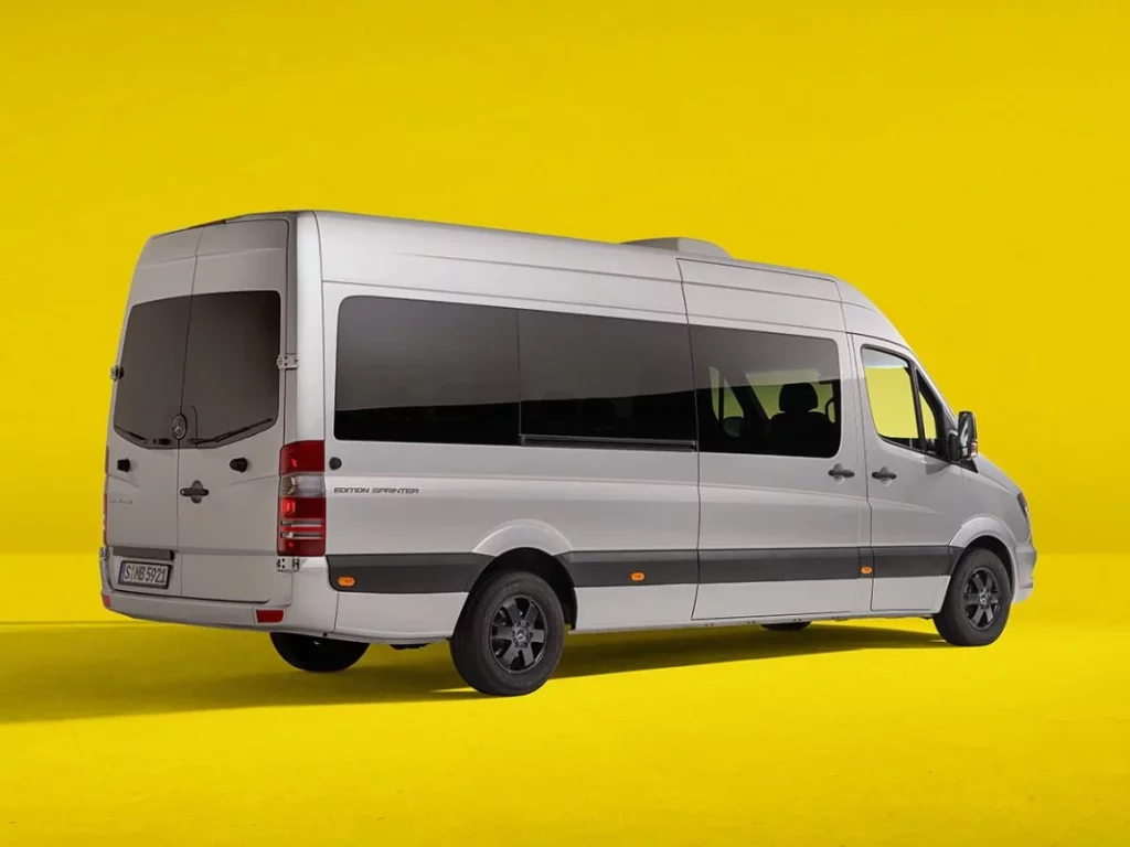 Mercedes Sprinter 30 aniversario 31 Motor16