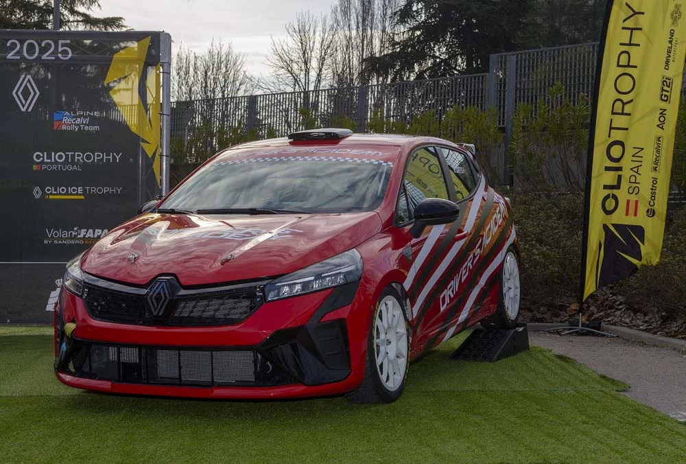 Temporada 2025 de Renault Group Sport en España.