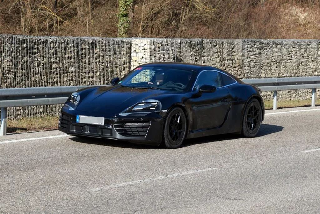 Porsche Cayman 8 Motor16