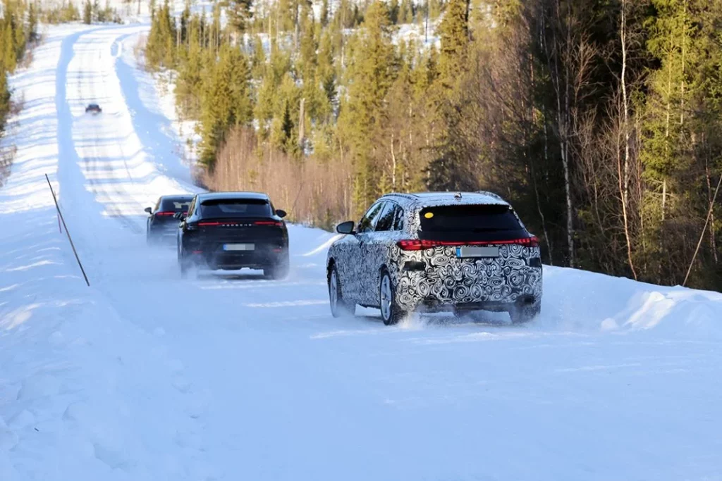 Porsche Macan Mule 16 Motor16