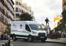 Ford renueva su compromiso eléctrico con los comerciantes del centro de Madrid