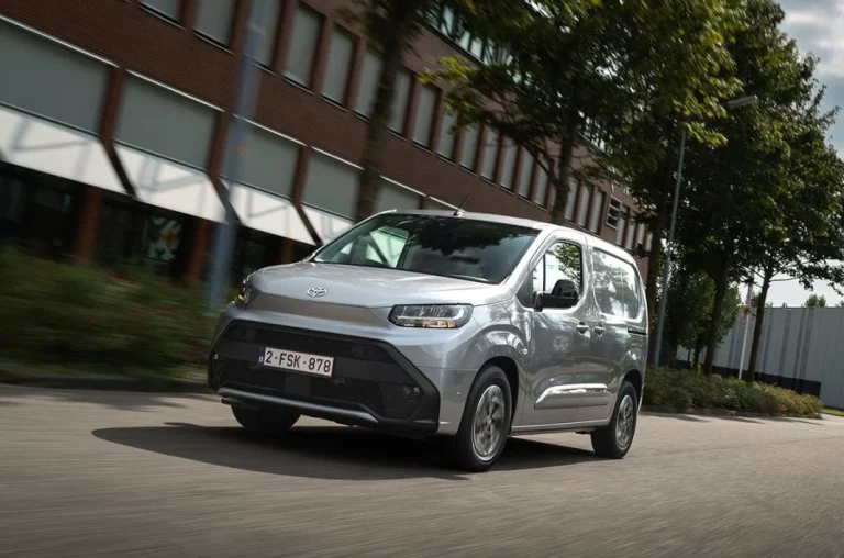 El Toyota Proace City 2025 llega con muchas novedades