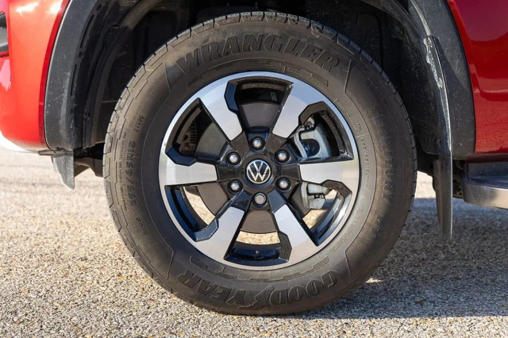 Volkswagen Amarok 2.0 TDI 205 4 Motor16