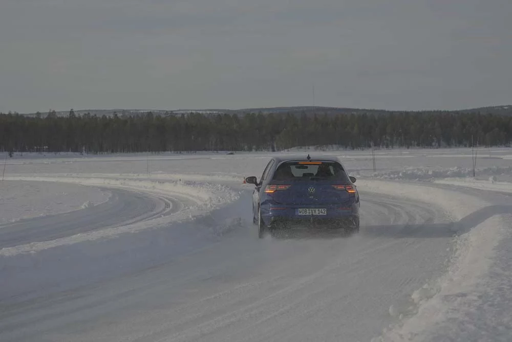 Volkswagen Driving Experience en Laponia.