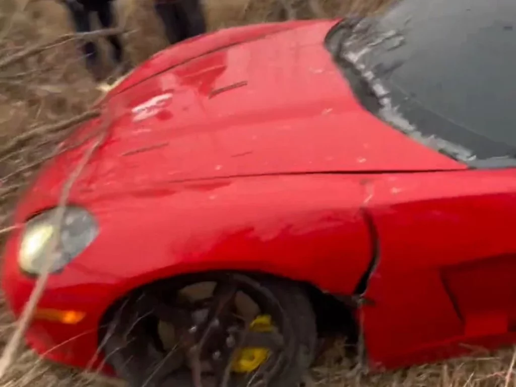 Así quedó el Corvette tras el accidente

Fuente:captura Reddit: carcrash