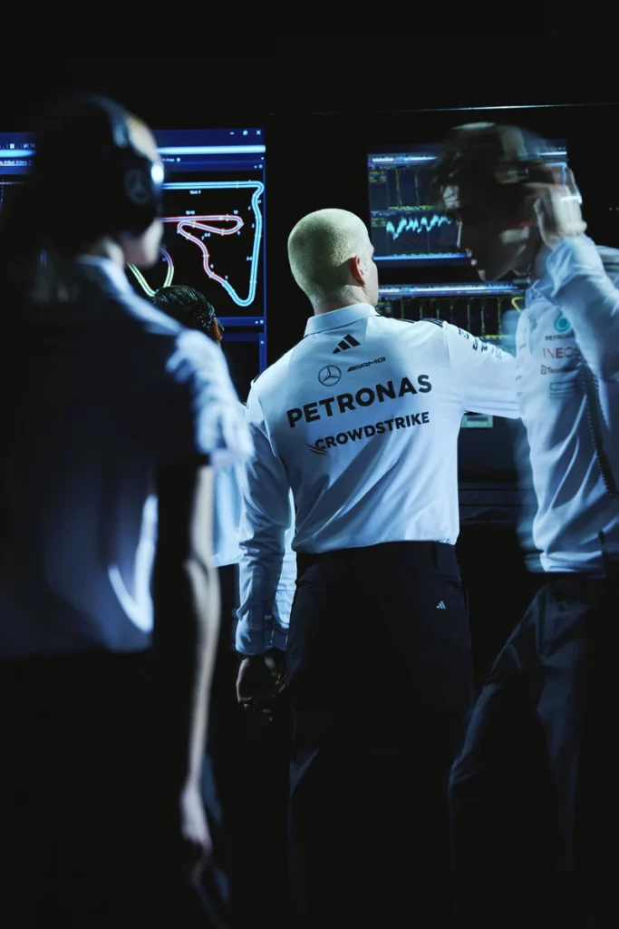 adidas y Mercedes AMG PETRONAS F1 Motorsport2 Motor16