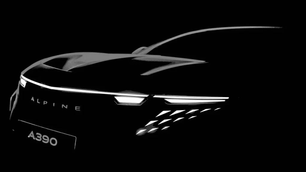 alpine a390 teaser 2 Motor16