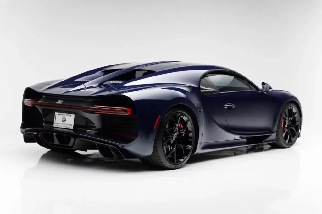 bring a trailer bugatti chiron 2 Motor16