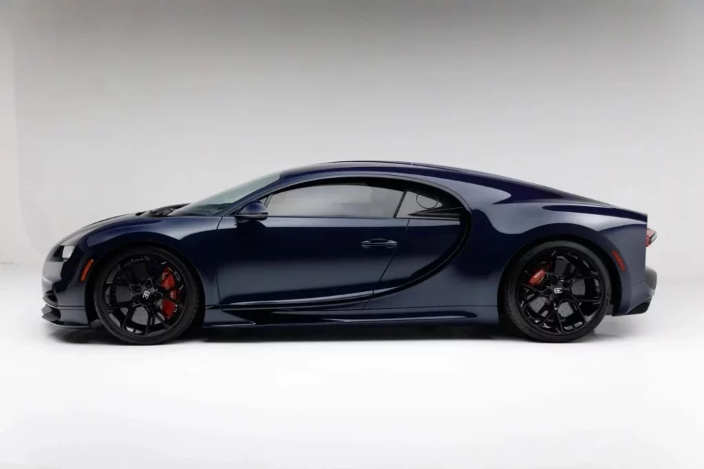 bring a trailer bugatti chiron 8 Motor16