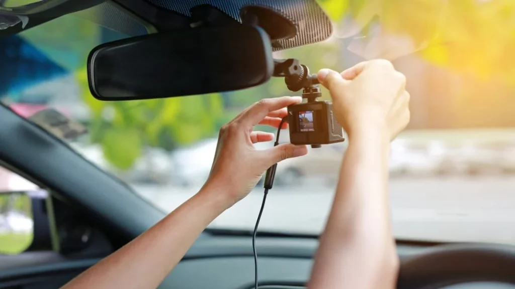 Los beneficios de contar con una dashcam