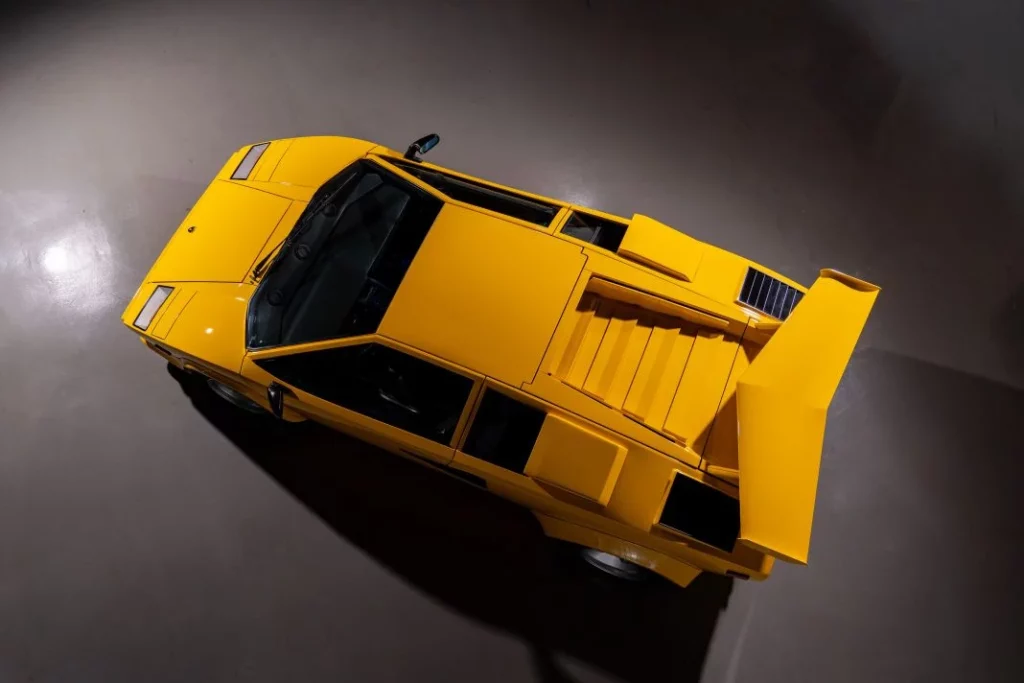 subasta 1983 Lamborghini Countach 5000 S by Bertone 7 Motor16