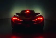 ¿Quieres ver un McLaren P1 único? Enciende la luz