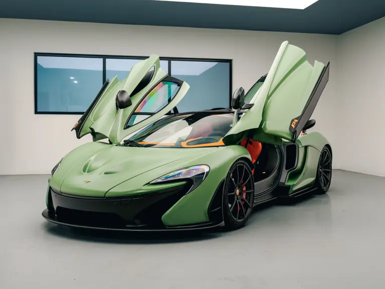 2013 McLaren P1 RM Sothebys 2 Motor16