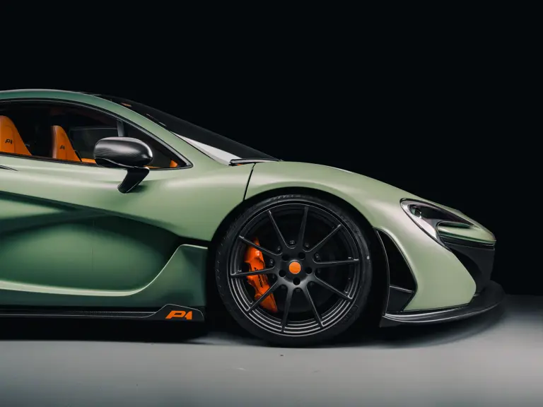 2013 McLaren P1 RM Sothebys 29 Motor16