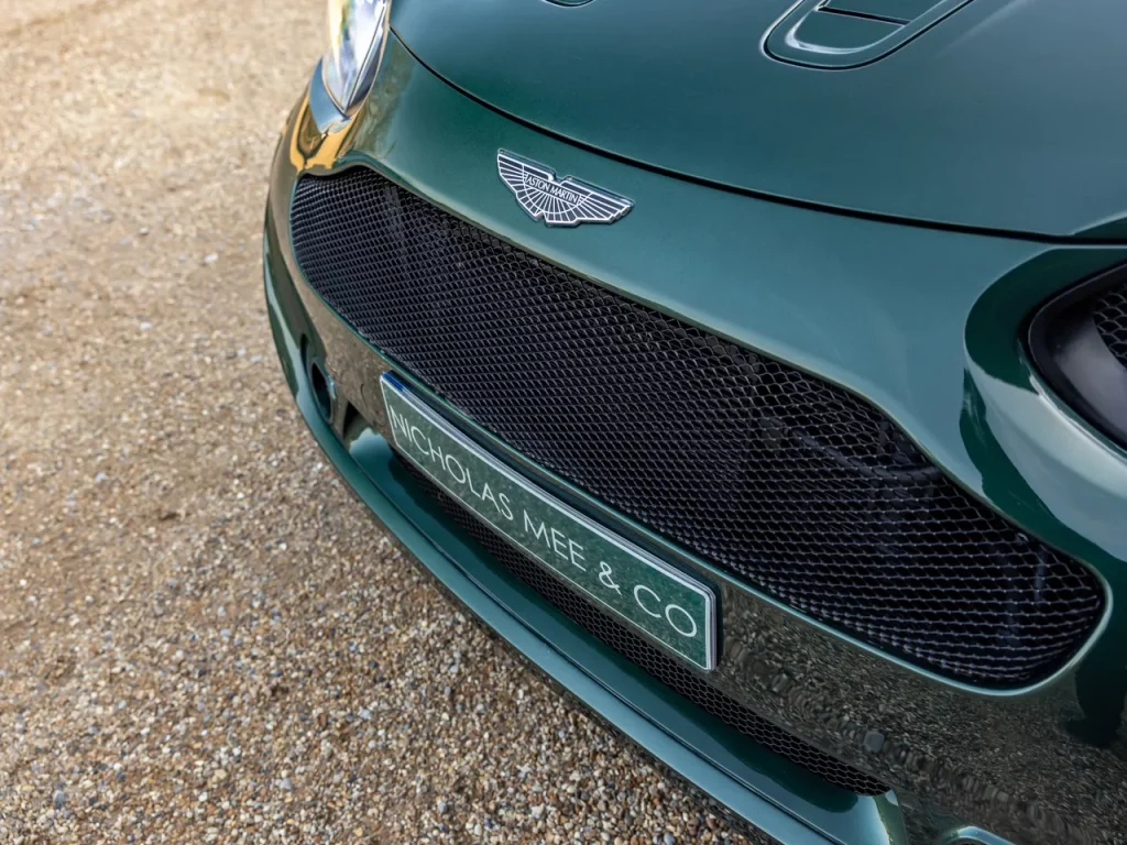 2018 Aston Martin Cygnet V8 9 Motor16