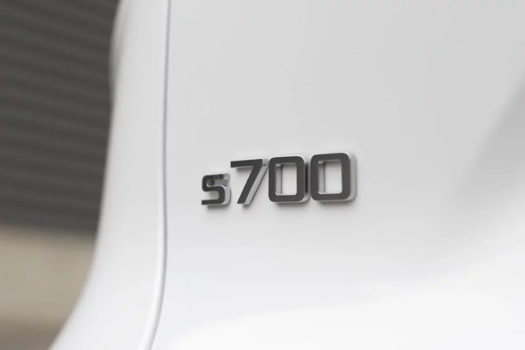 2025 EBRO s700 PHEV 3 Motor16