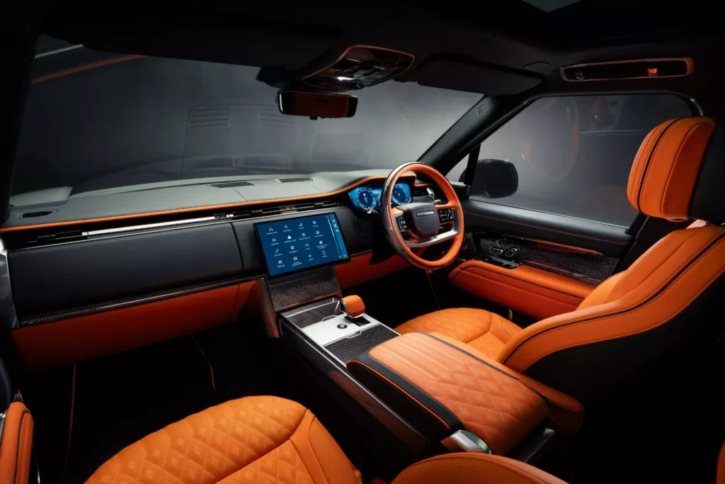 2025 Range Rover. Overfinch Velocity. Imagen interior.