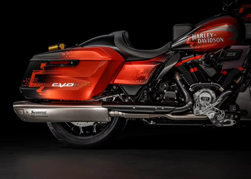 Harley Davidson CVO Road Glide RR 13 Motor16