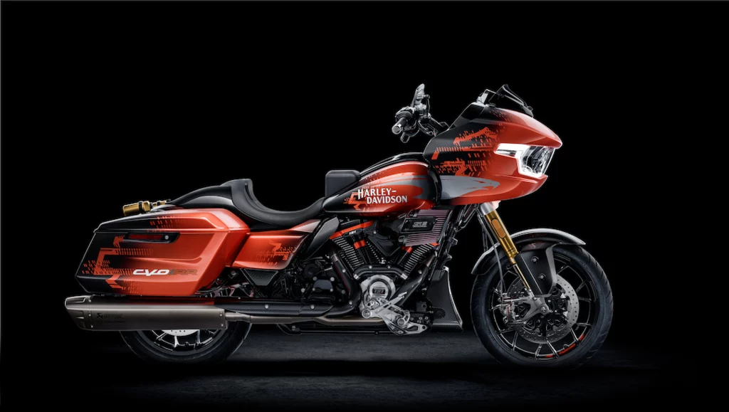 Harley Davidson CVO Road Glide RR 2 Motor16