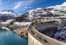 Lamborghini Urus y Revuelto: furia híbrida en los Alpes