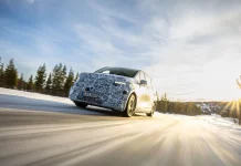 El futuro Mercedes Clase V se pone a punto en la nieve